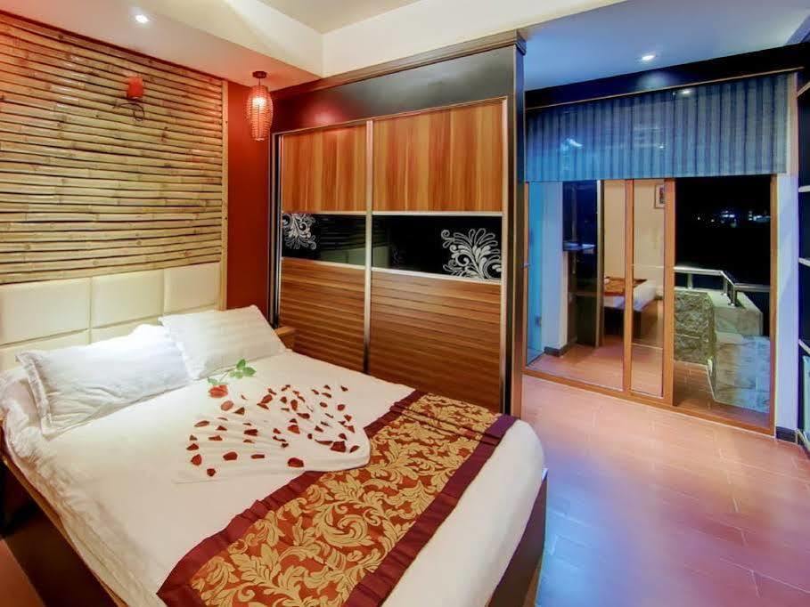 Clear Sky Inn Хулхумале Екстериор снимка
