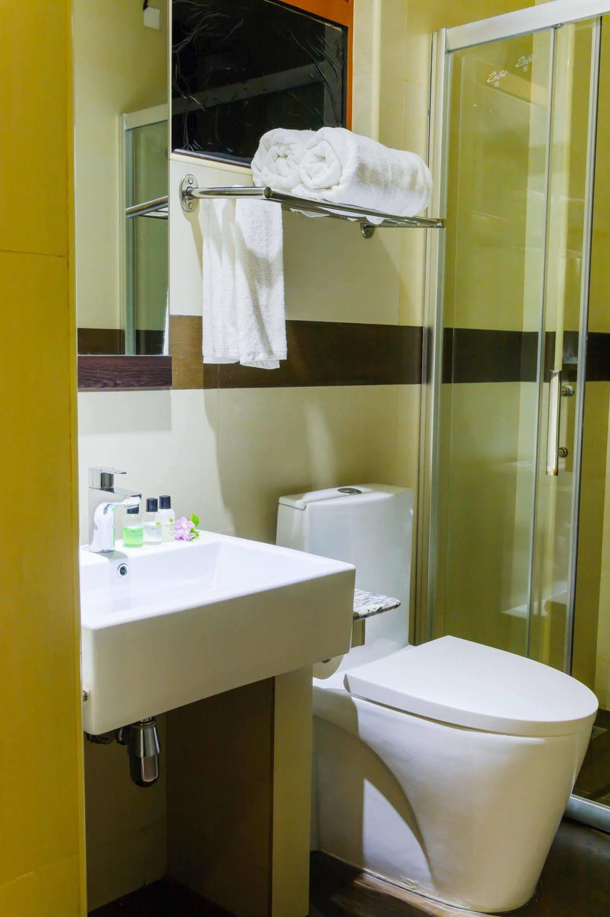 Clear Sky Inn Хулхумале Екстериор снимка